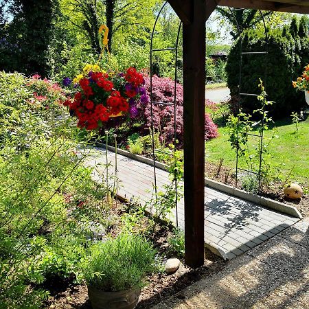 Kuenstler Ferienwohnung 3 Zimmer Kueche Bad Zentrale Lage Wulsbuttel المظهر الخارجي الصورة