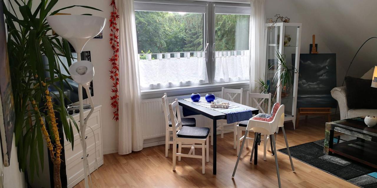 Kuenstler Ferienwohnung 3 Zimmer Kueche Bad Zentrale Lage Wulsbuttel المظهر الخارجي الصورة