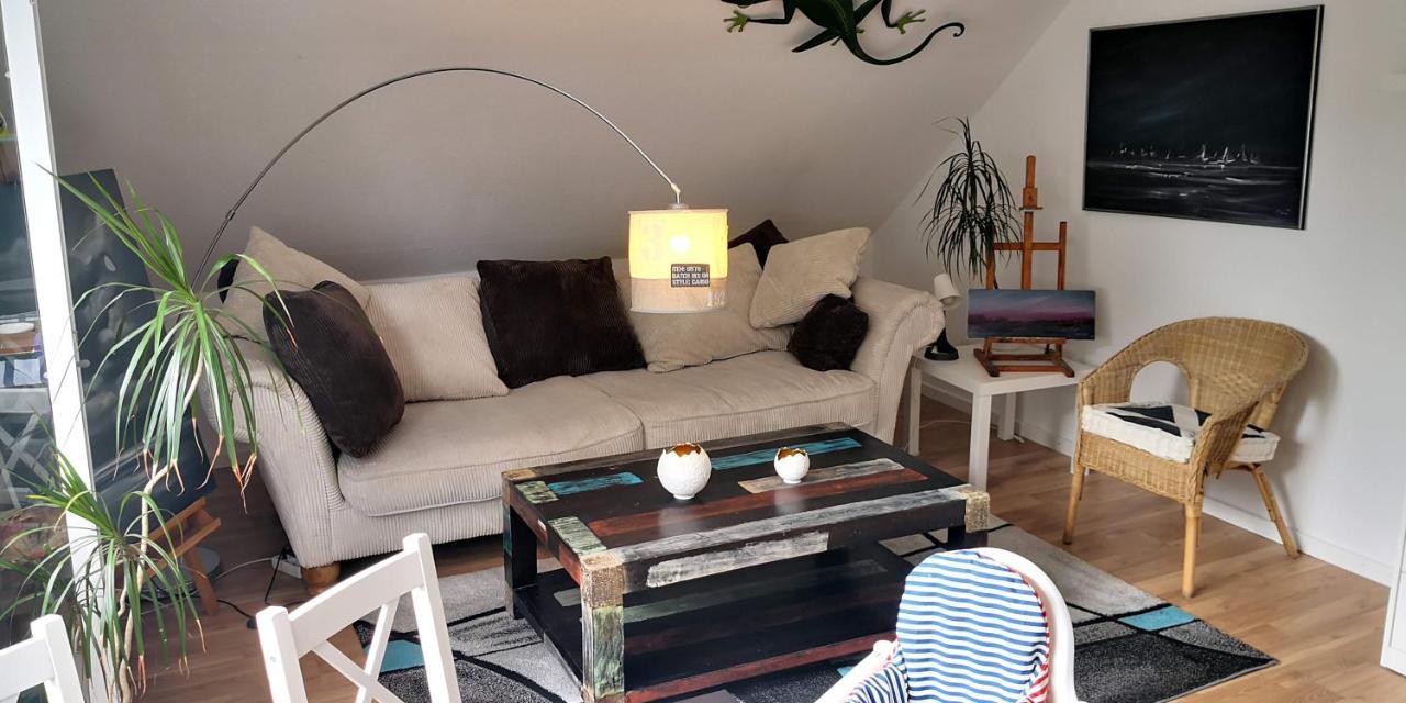 Kuenstler Ferienwohnung 3 Zimmer Kueche Bad Zentrale Lage Wulsbuttel المظهر الخارجي الصورة