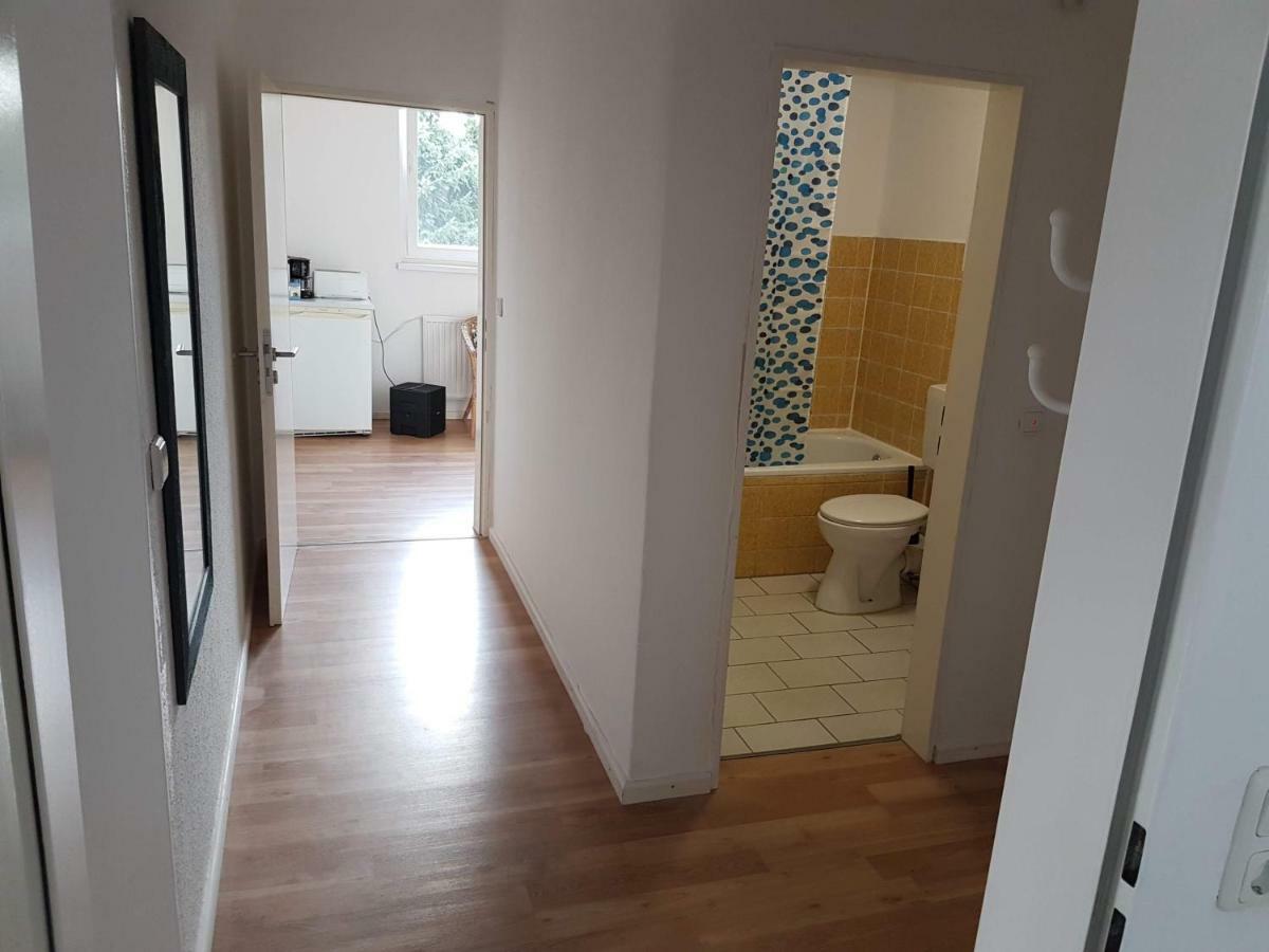 Kuenstler Ferienwohnung 3 Zimmer Kueche Bad Zentrale Lage Wulsbuttel المظهر الخارجي الصورة